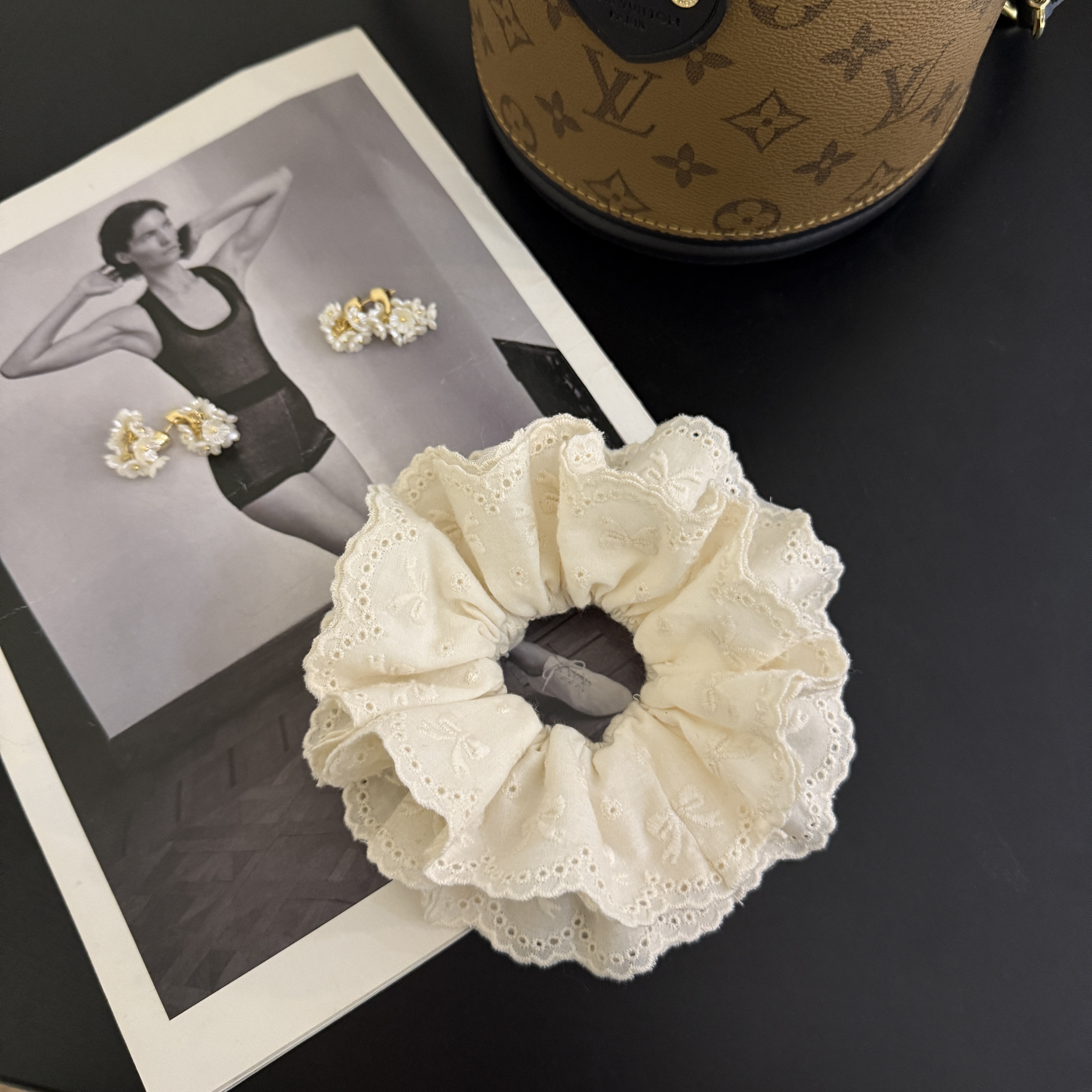 2025新款皮筋法式慵懒感复古花边发圈