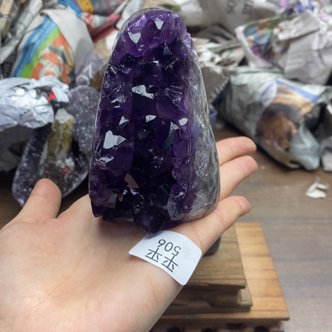 水晶大型摆件（非配饰）未镶嵌