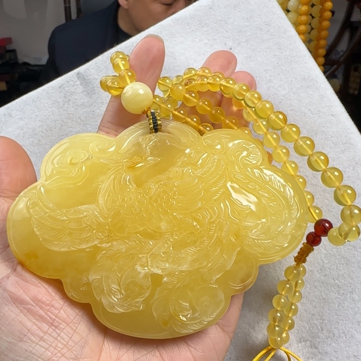 蜜蜡珠宝奇石未镶嵌