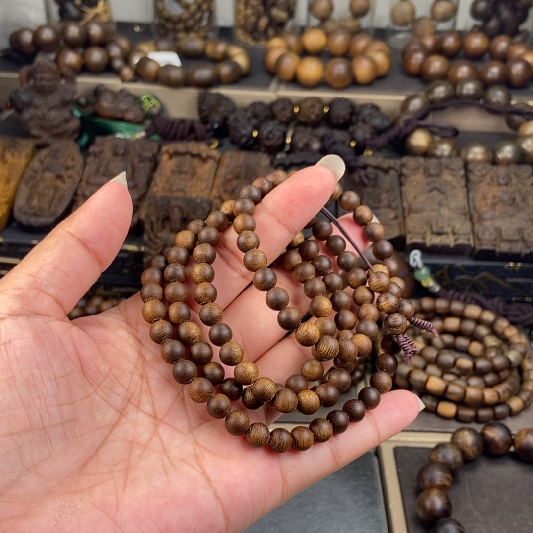 沉香手串普*明越南芽庄白