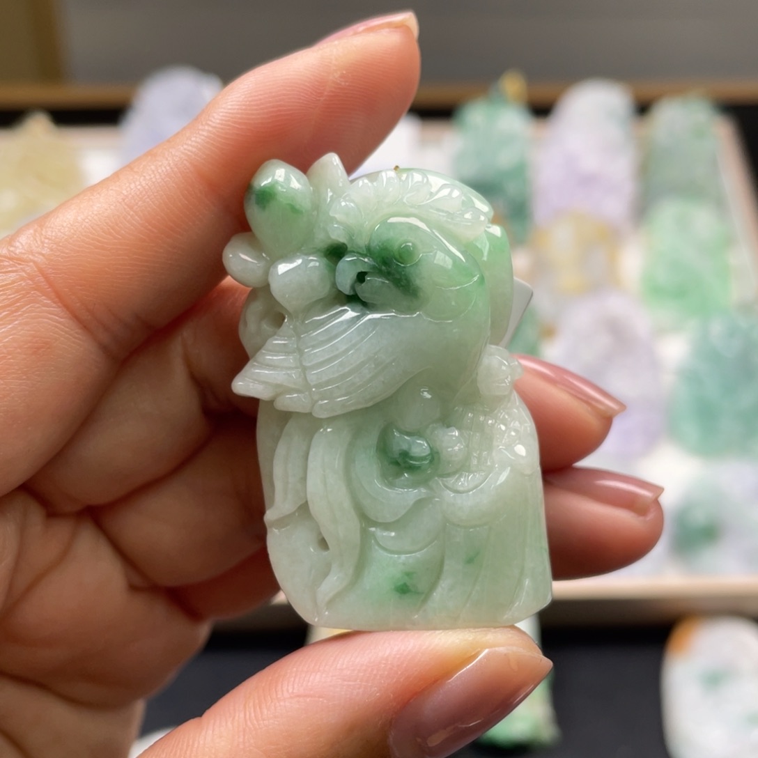 翡翠吊坠(不含链)未镶嵌