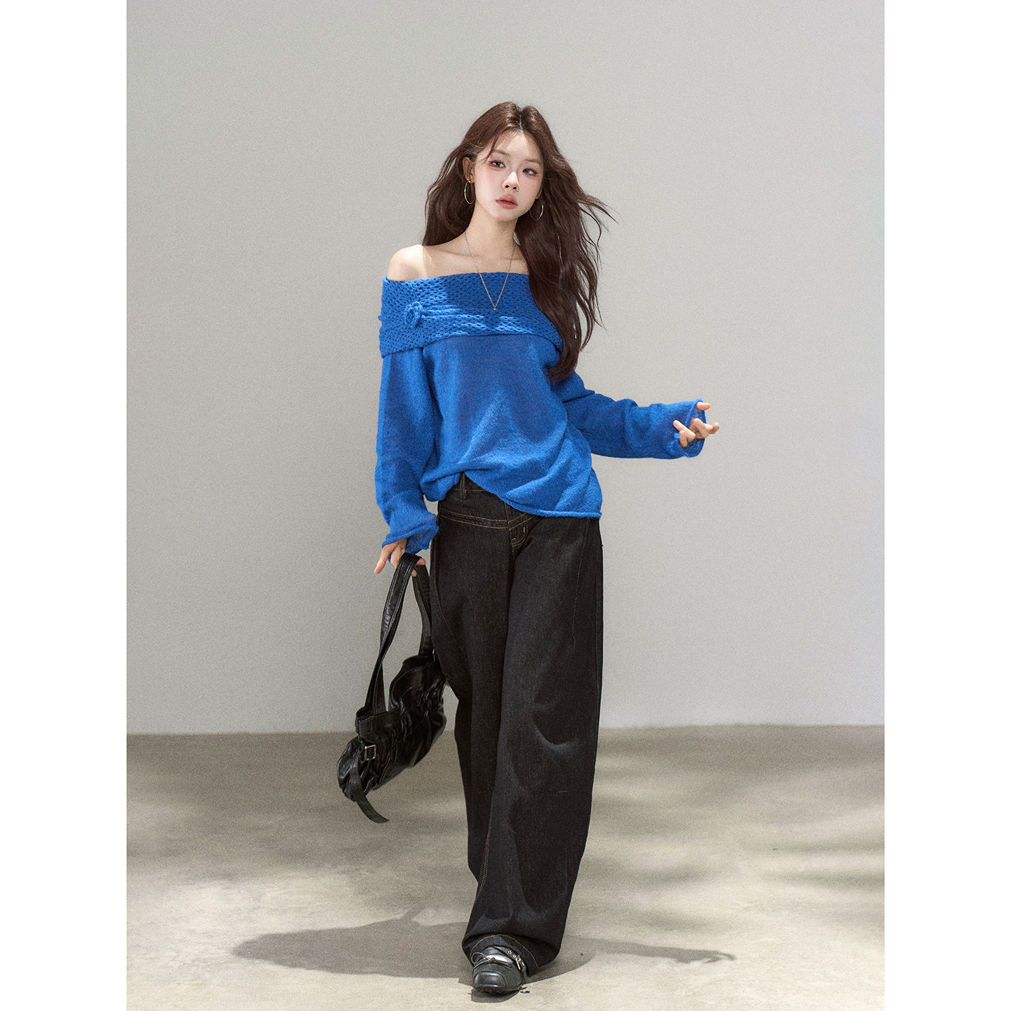 【小野莓】一字肩小镂空长袖毛衣女秋高级感设计上衣-清清BJ89557S