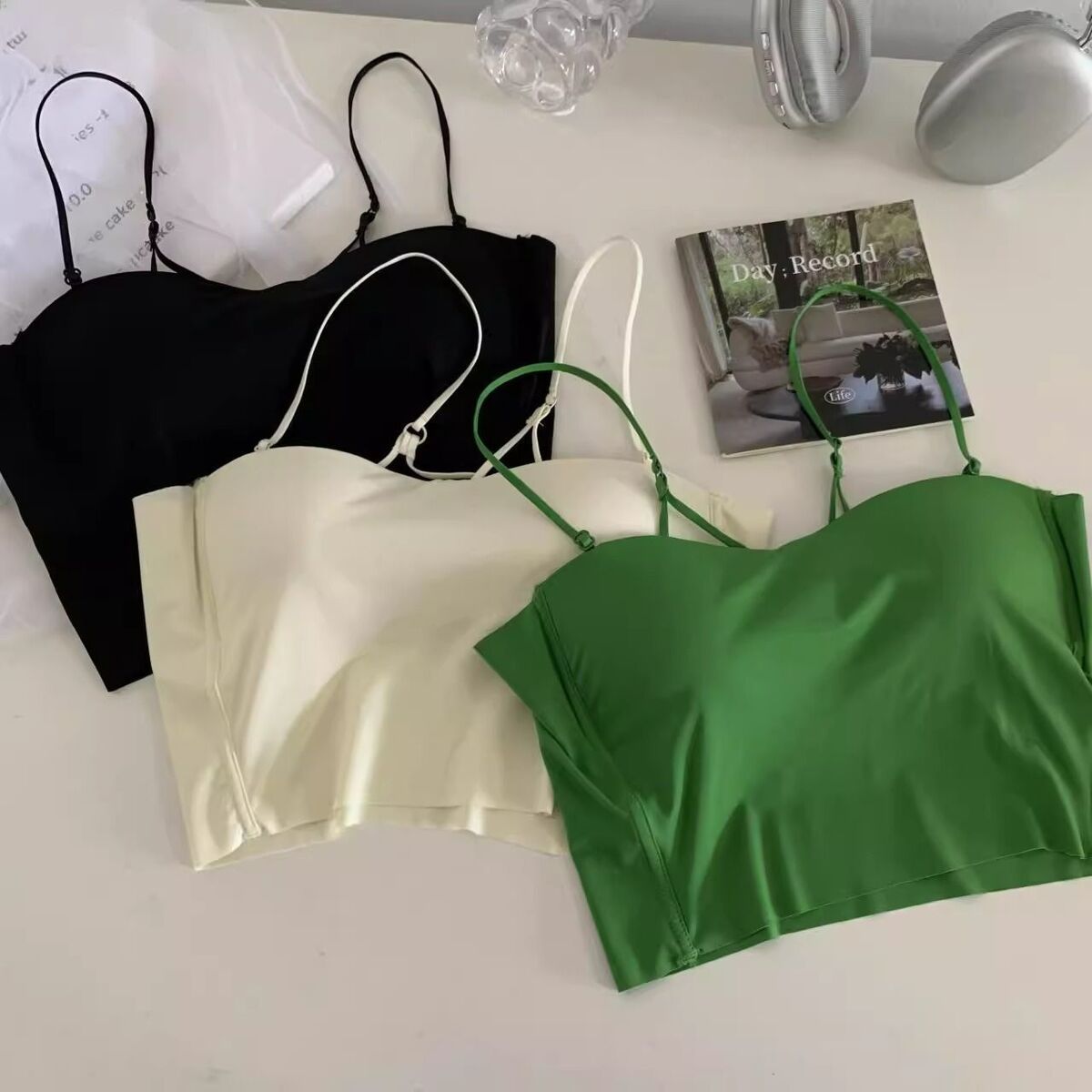 头头女装 冰凉带垫绿色美背#3302