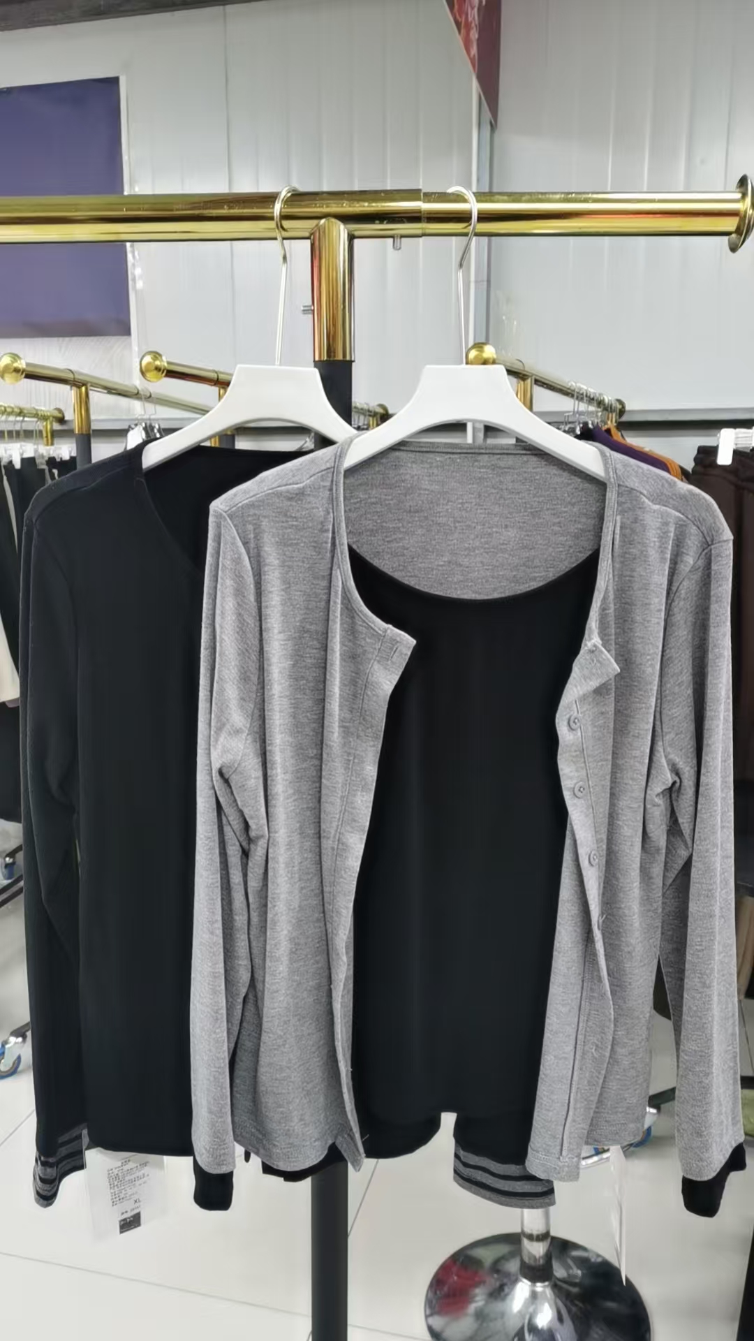 2511 女士假两件T恤-