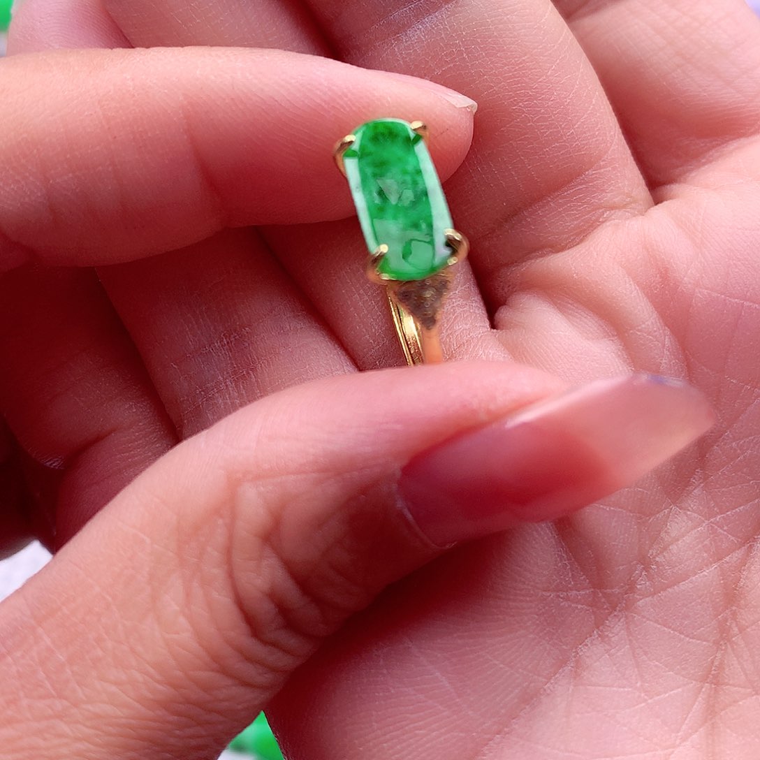 翡翠颈饰银S925镶嵌翡翠