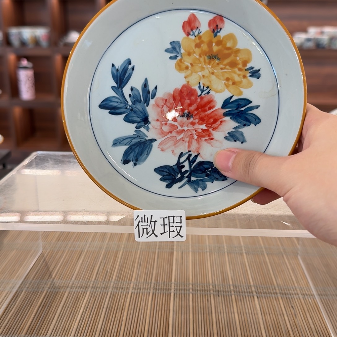 釉下手绘茶具微瑕