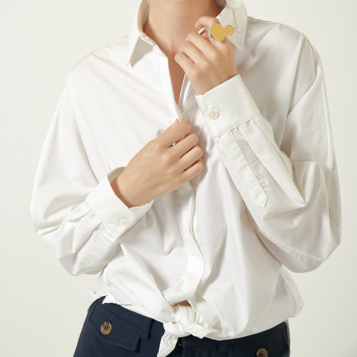 时尚设计感气质长袖白衬衫女经典款POLO领衬衫休闲百搭宽松春秋夏