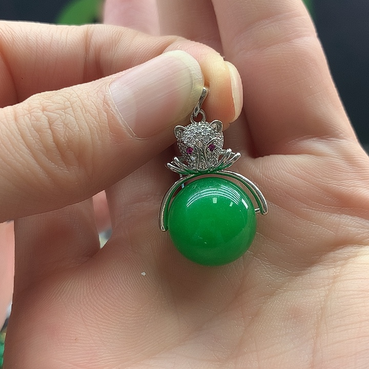 翡翠银S925镶嵌颈饰