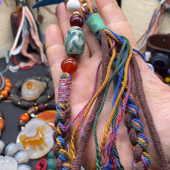 玛瑙/玉髓颈饰未镶嵌