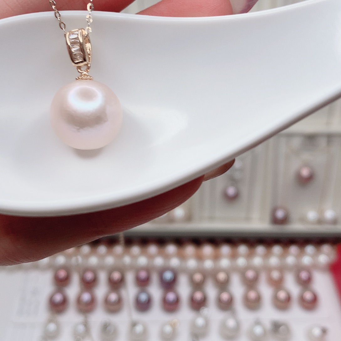 合金吊坠(赠链)淡水珍珠