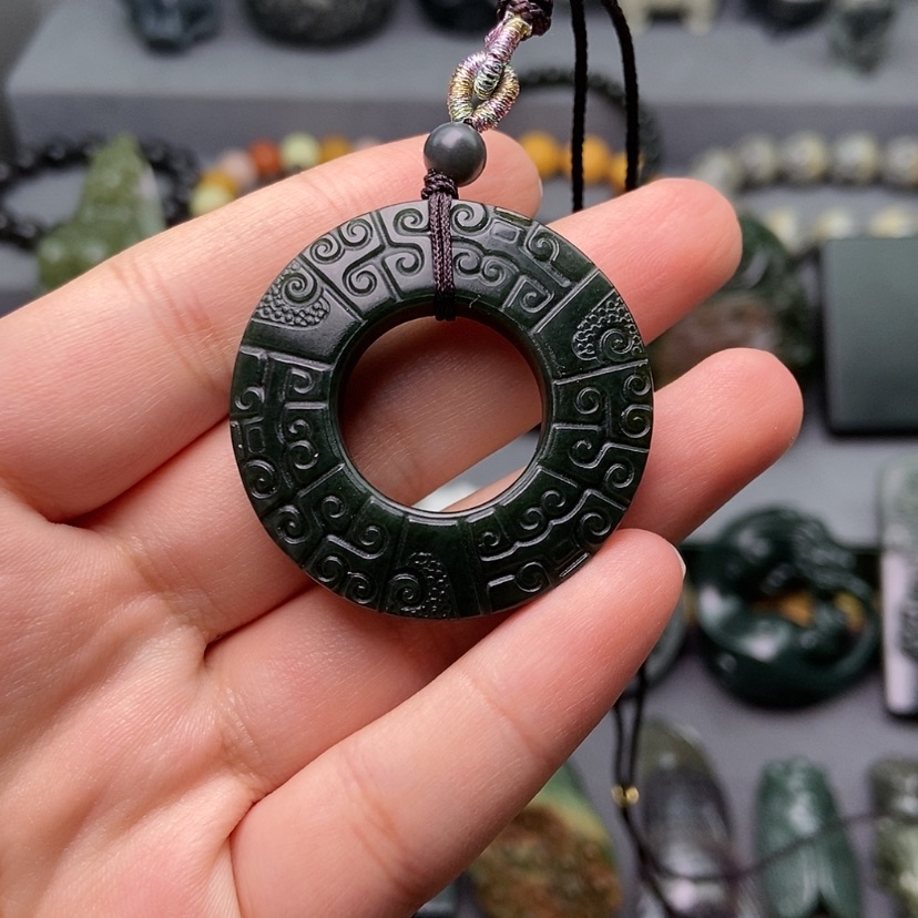 【闪购商品】和田玉颈饰未镶嵌