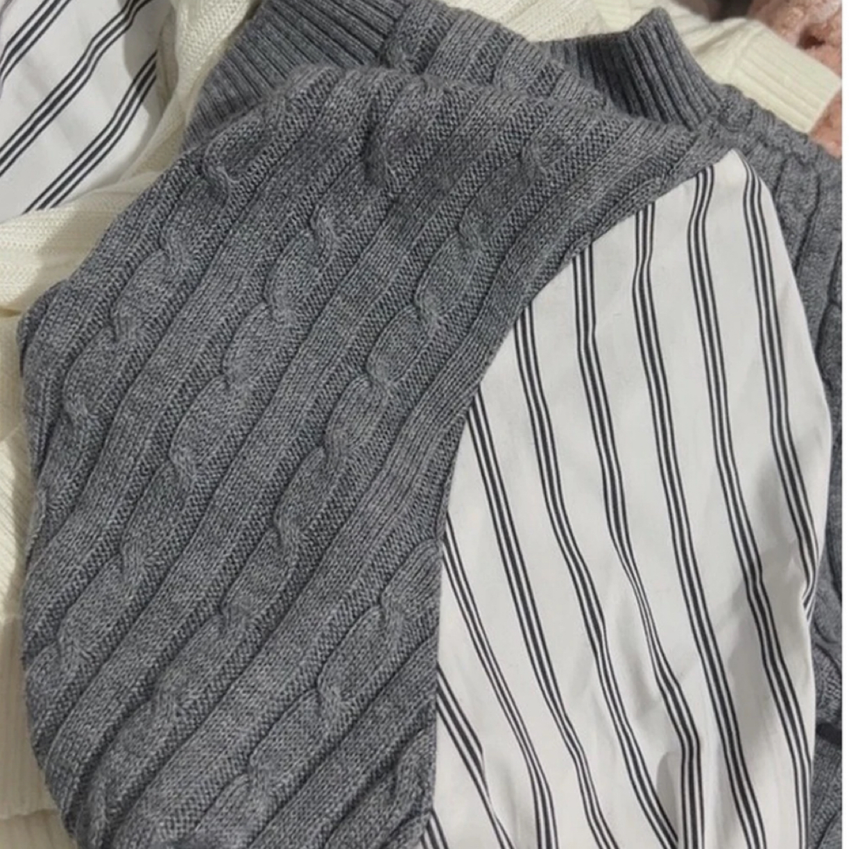 B1/25/灰色拼接毛衣均码