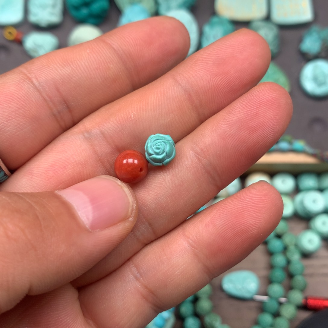 南红玛瑙雕刻未镶嵌