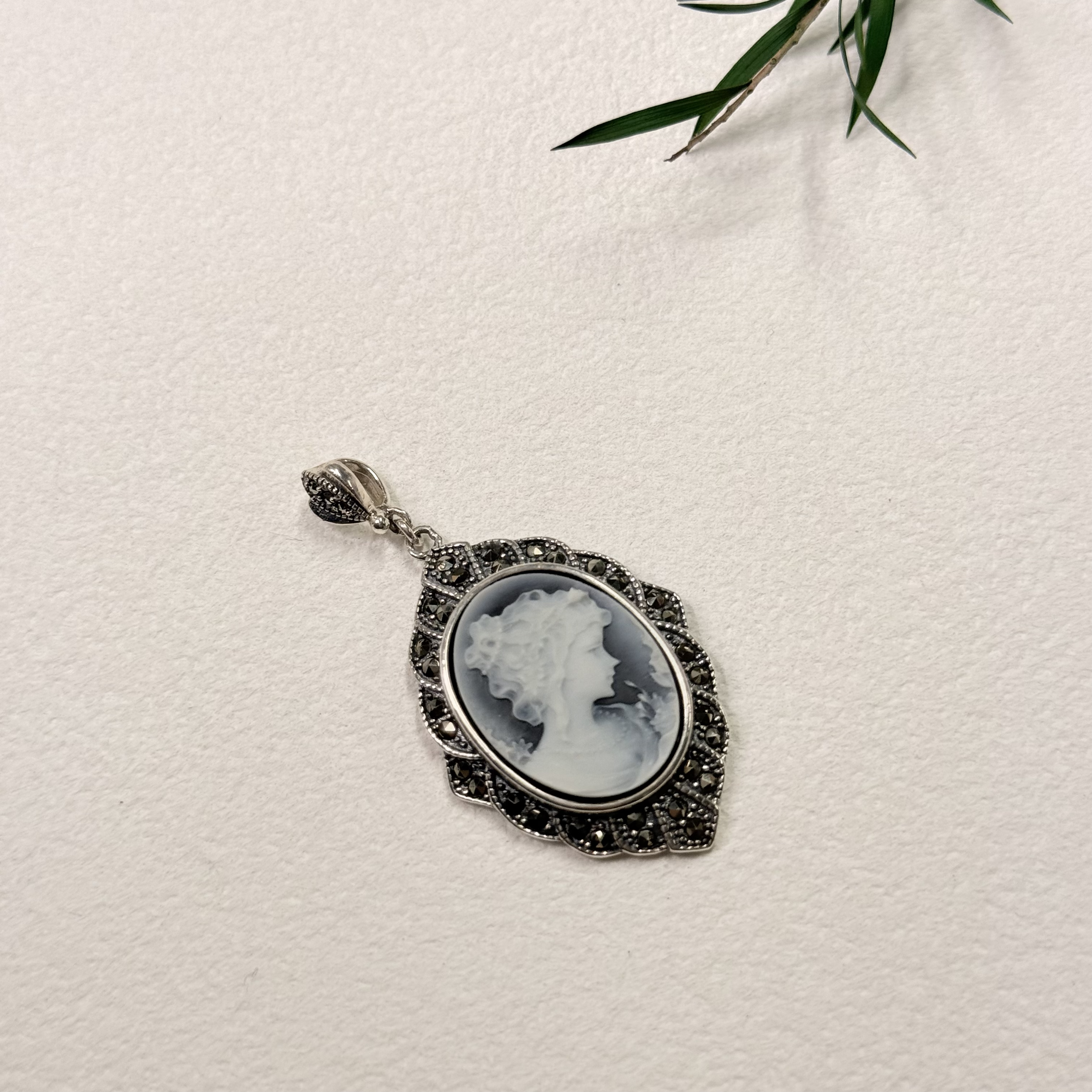 【六六中古】孤品复古卡梅奥贝雕s925吊坠ty3285迷你