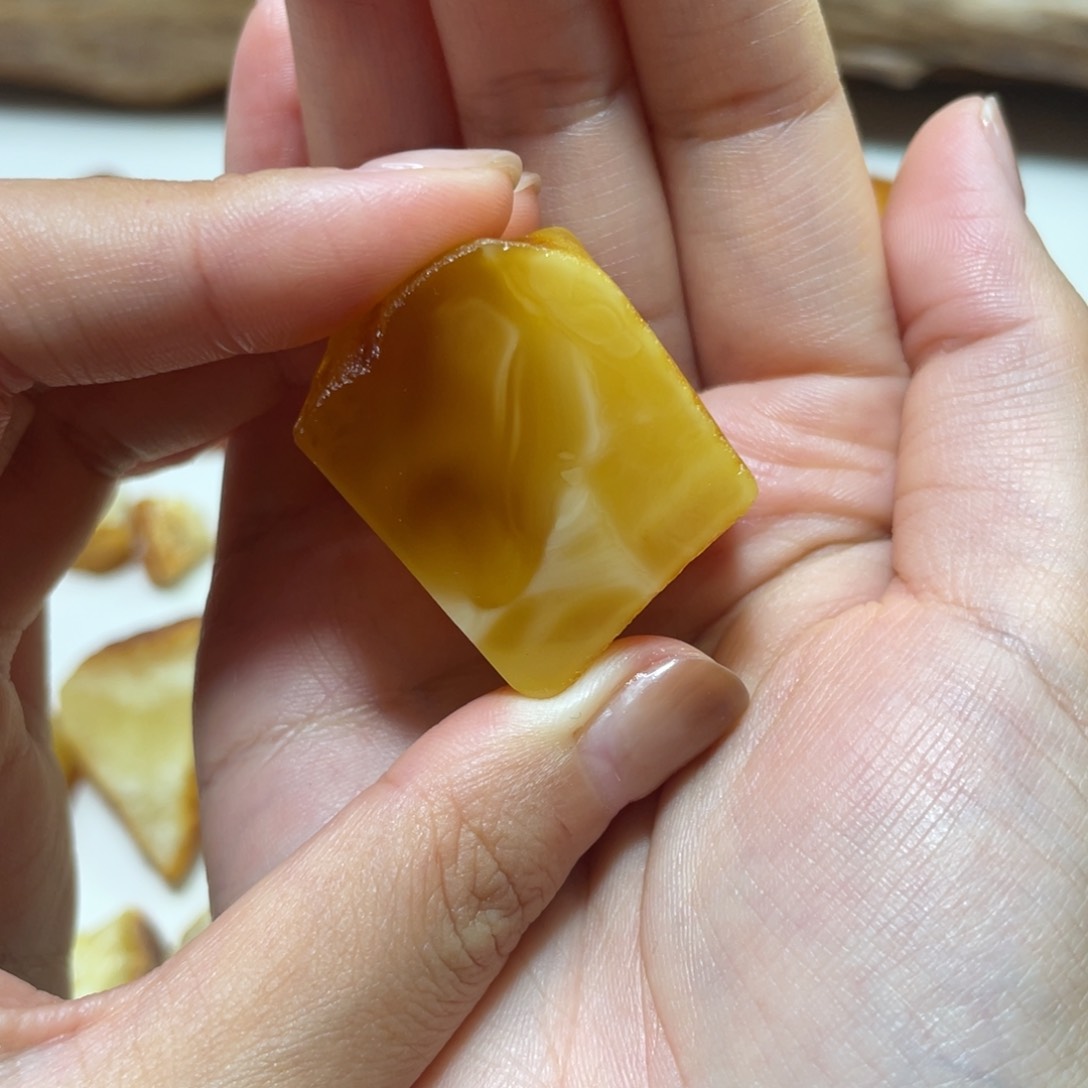 定制琥珀G*5天然琥珀