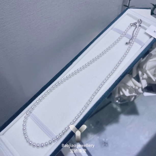 头挡3.5-4mm正圆无暇镜面伴彩极光天然淡水珍珠项链S925银调节扣