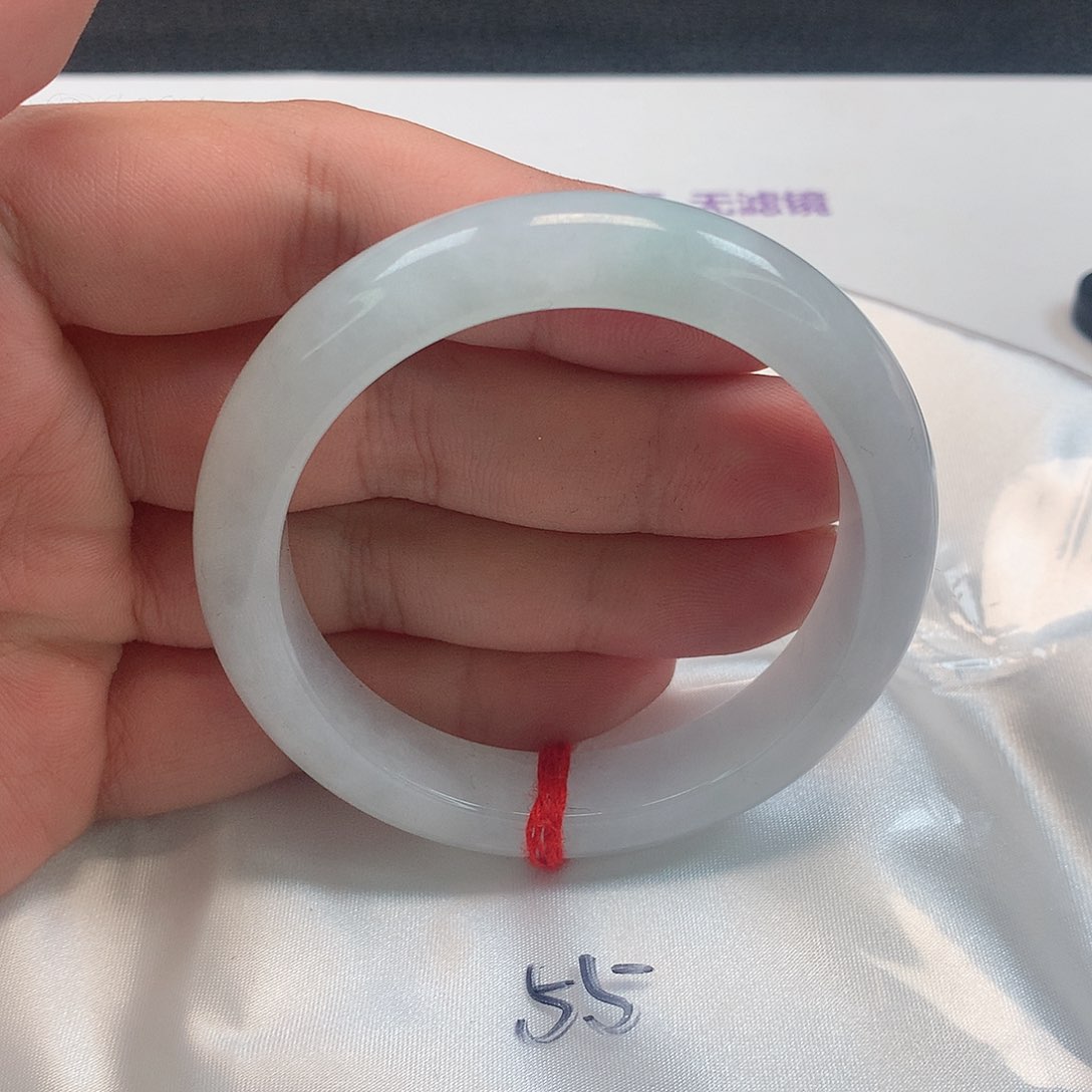 翡翠手镯未镶嵌297号