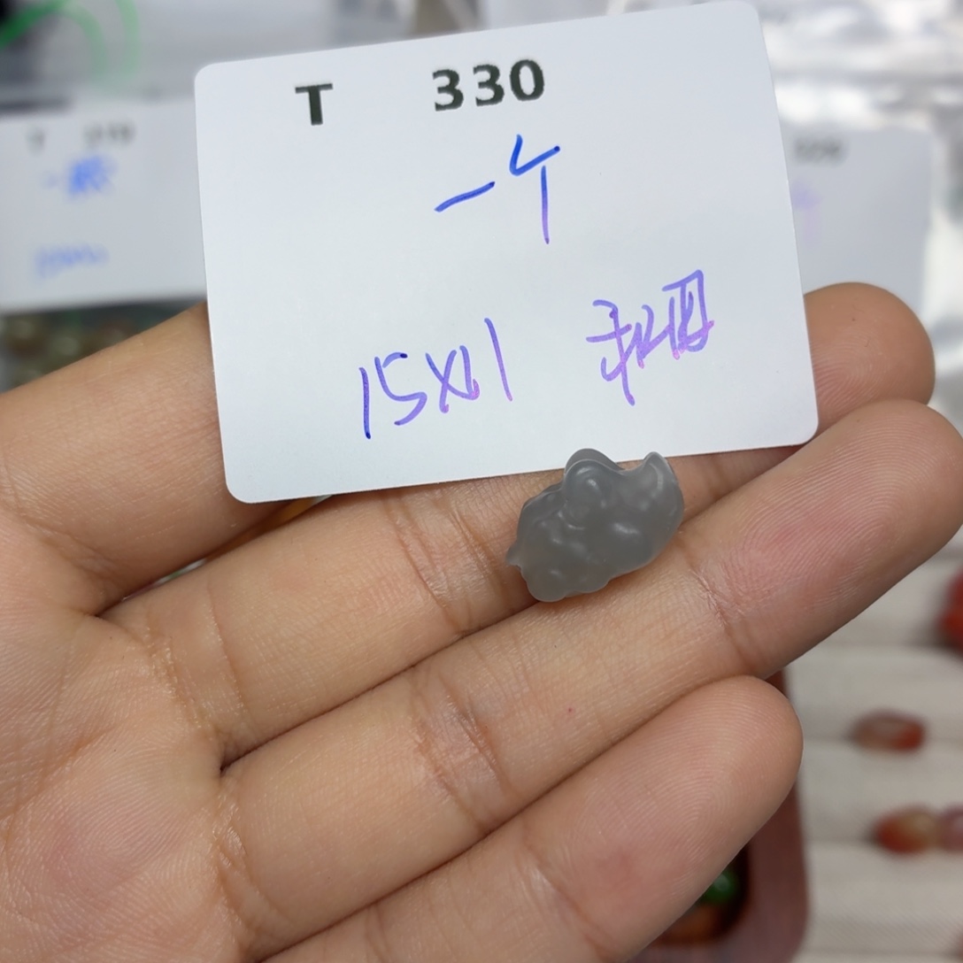 和田玉未镶嵌珠宝半成品T330