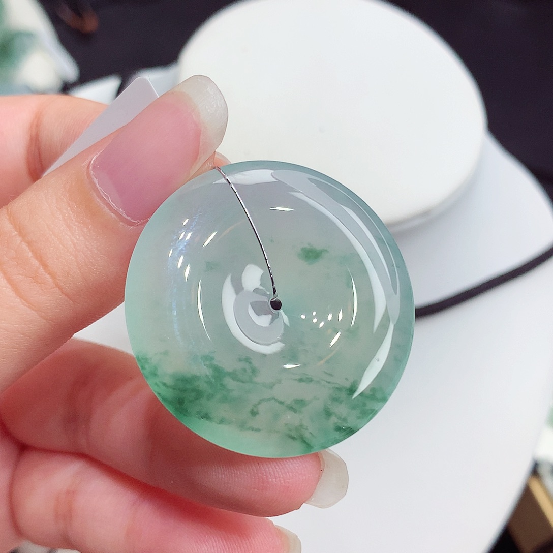 翡翠未镶嵌颈饰翡翠106，34.5/5.7