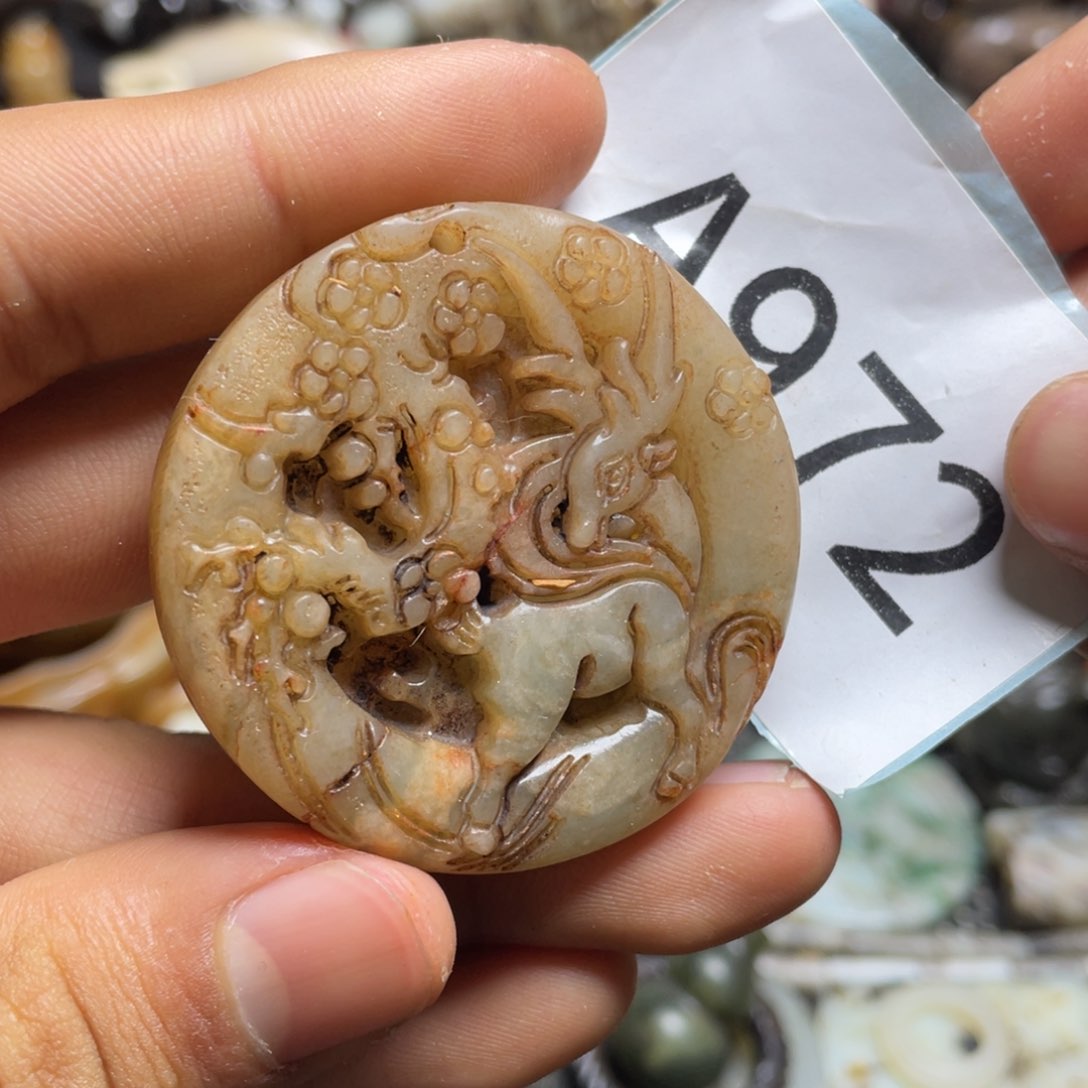 和田玉（糖玉）挂件未镶嵌