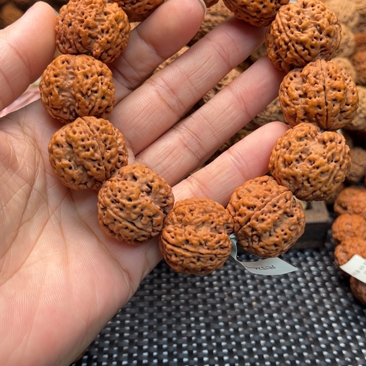 *****金刚菩提吊坠四瓣