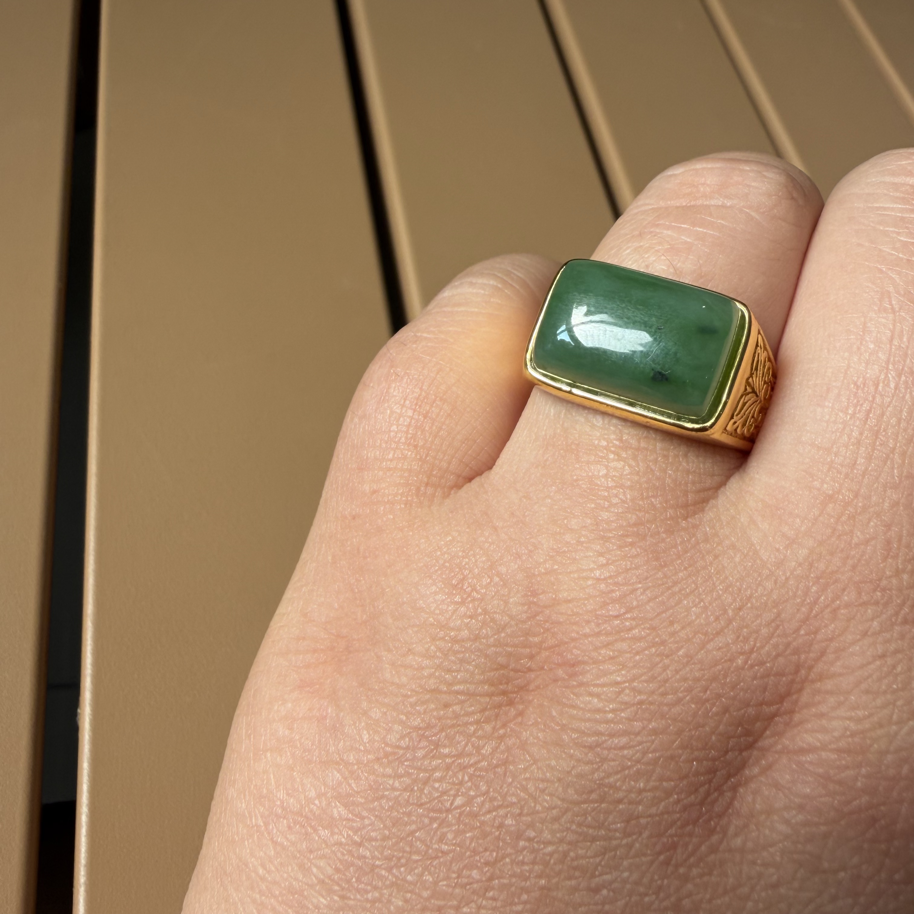 和田玉碧玉戒指男士气质时尚绿色