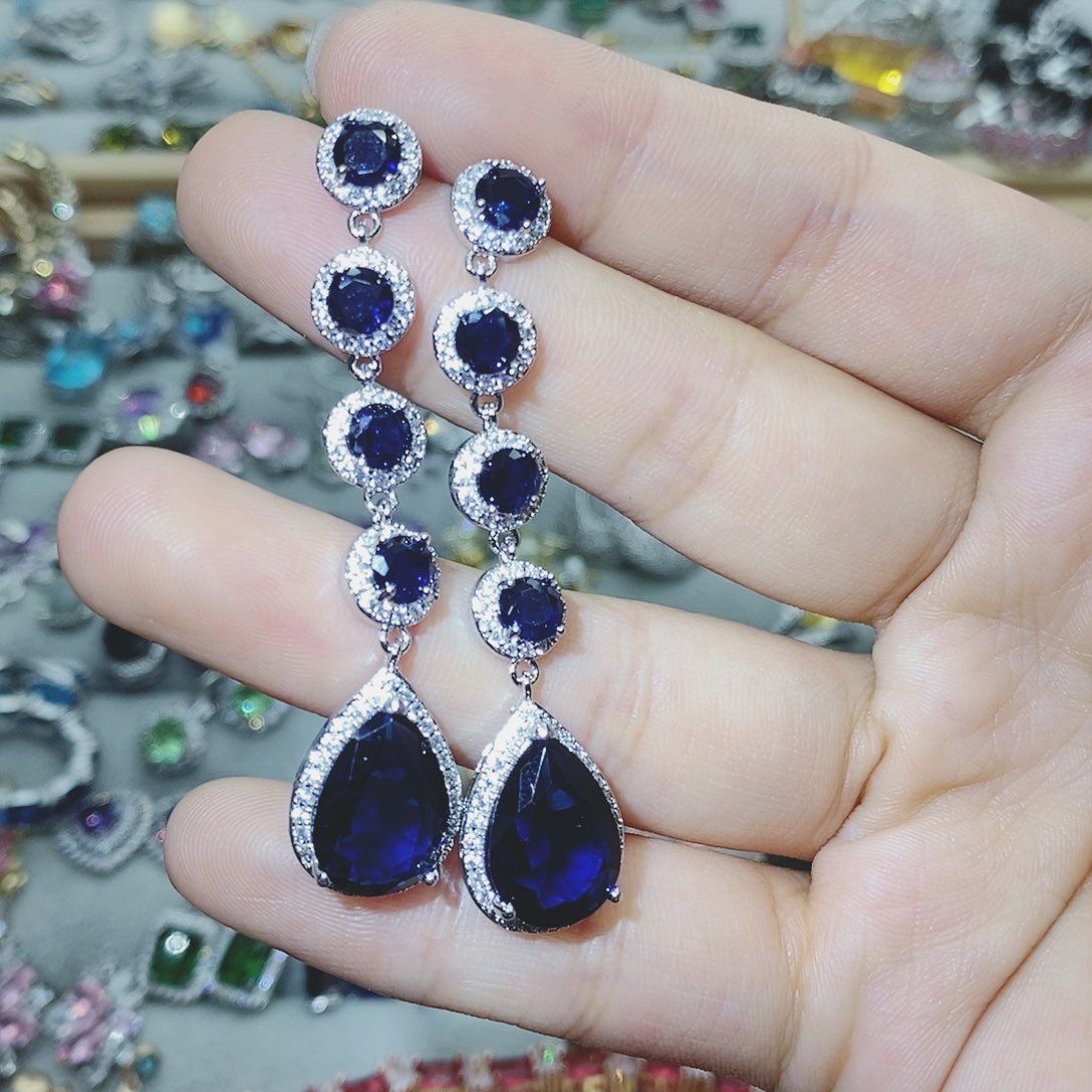 【闪购商品】银S925镶嵌耳饰托帕石