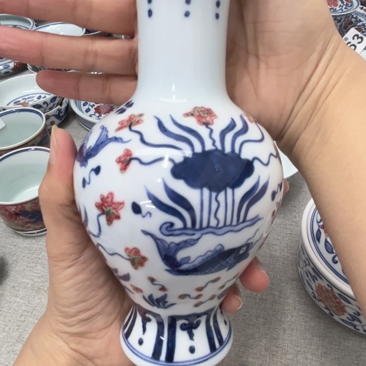 道***远景德镇陶瓷釉里红