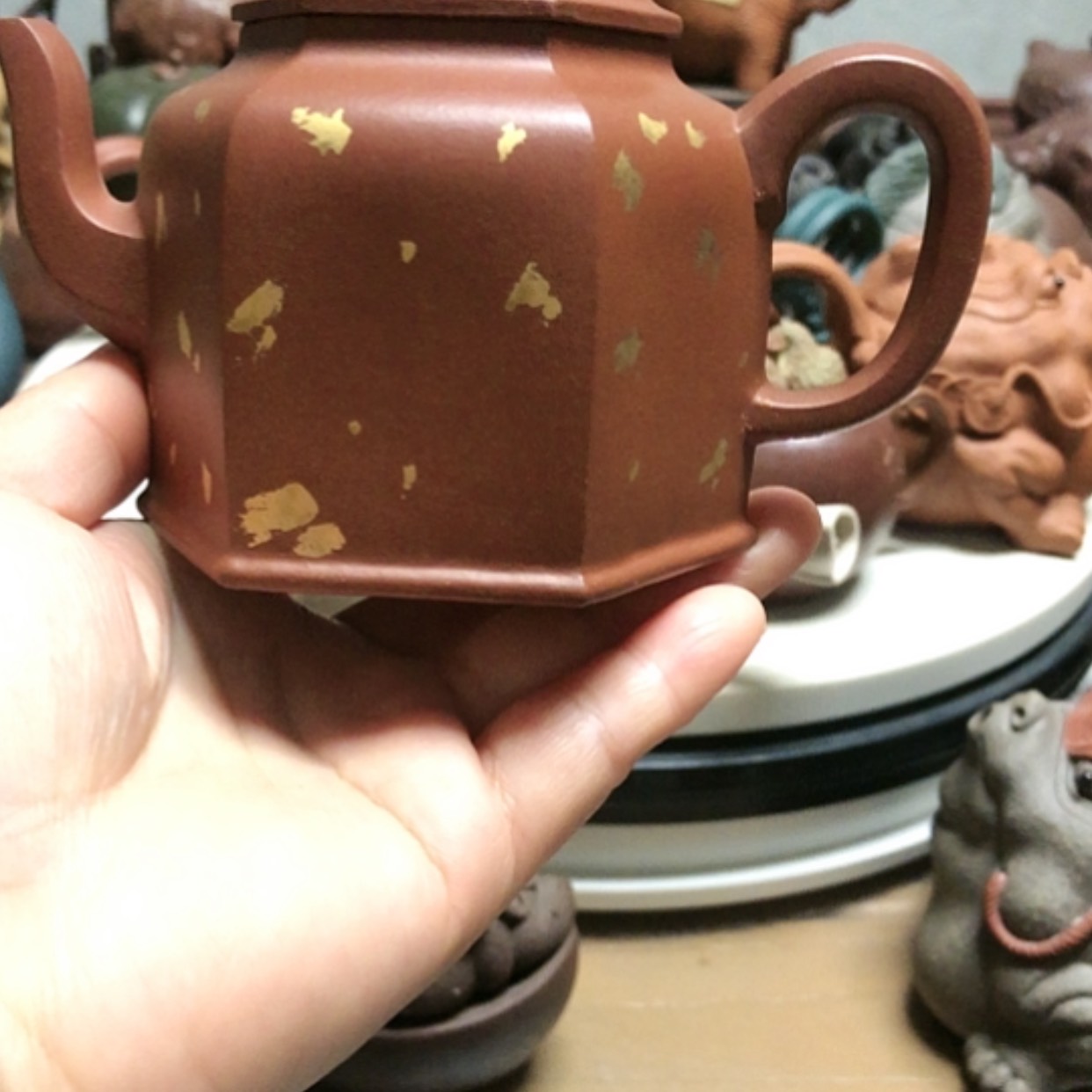 【闪购商品】紫砂茶壶220c六方宫灯红清水