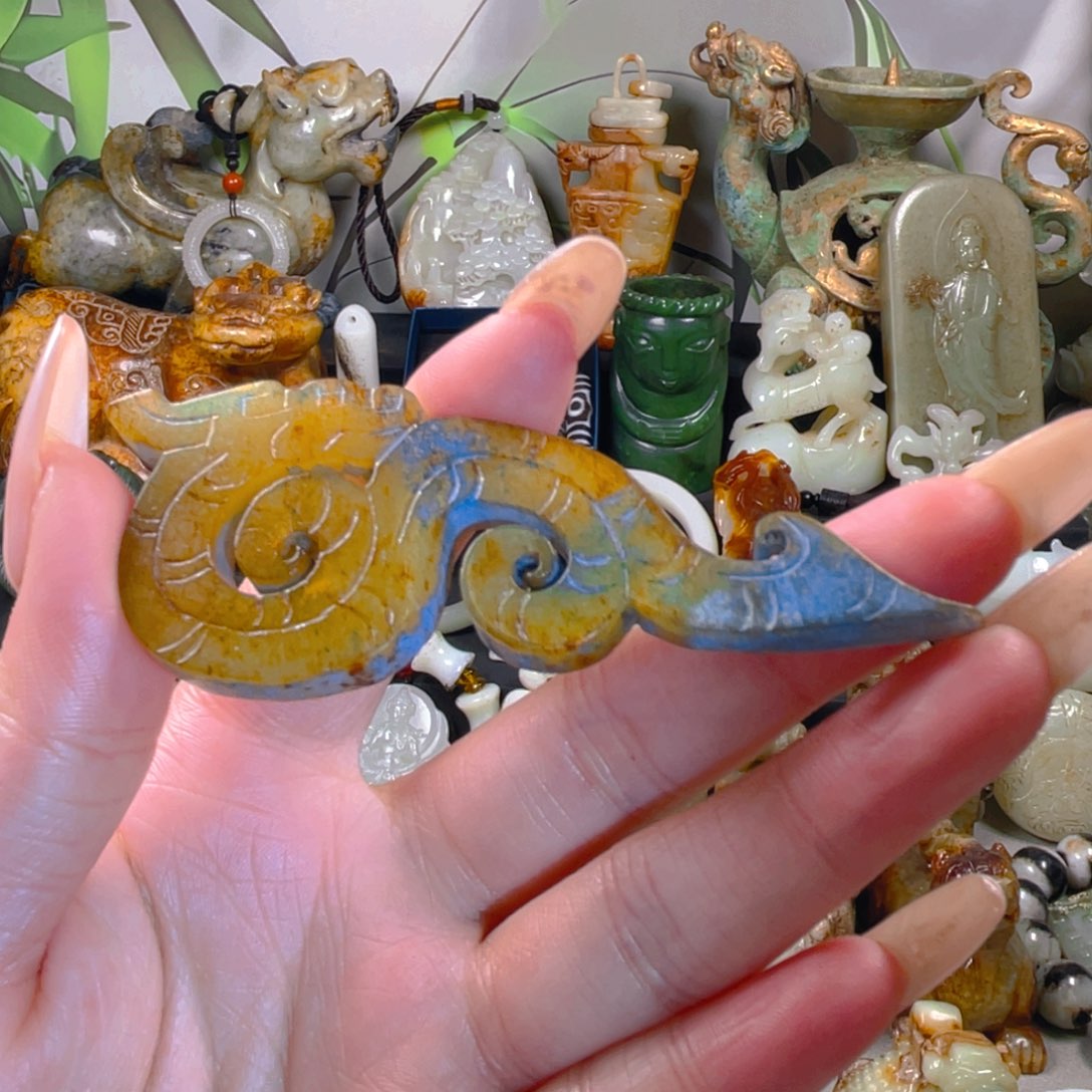 和田玉挂件未镶嵌2