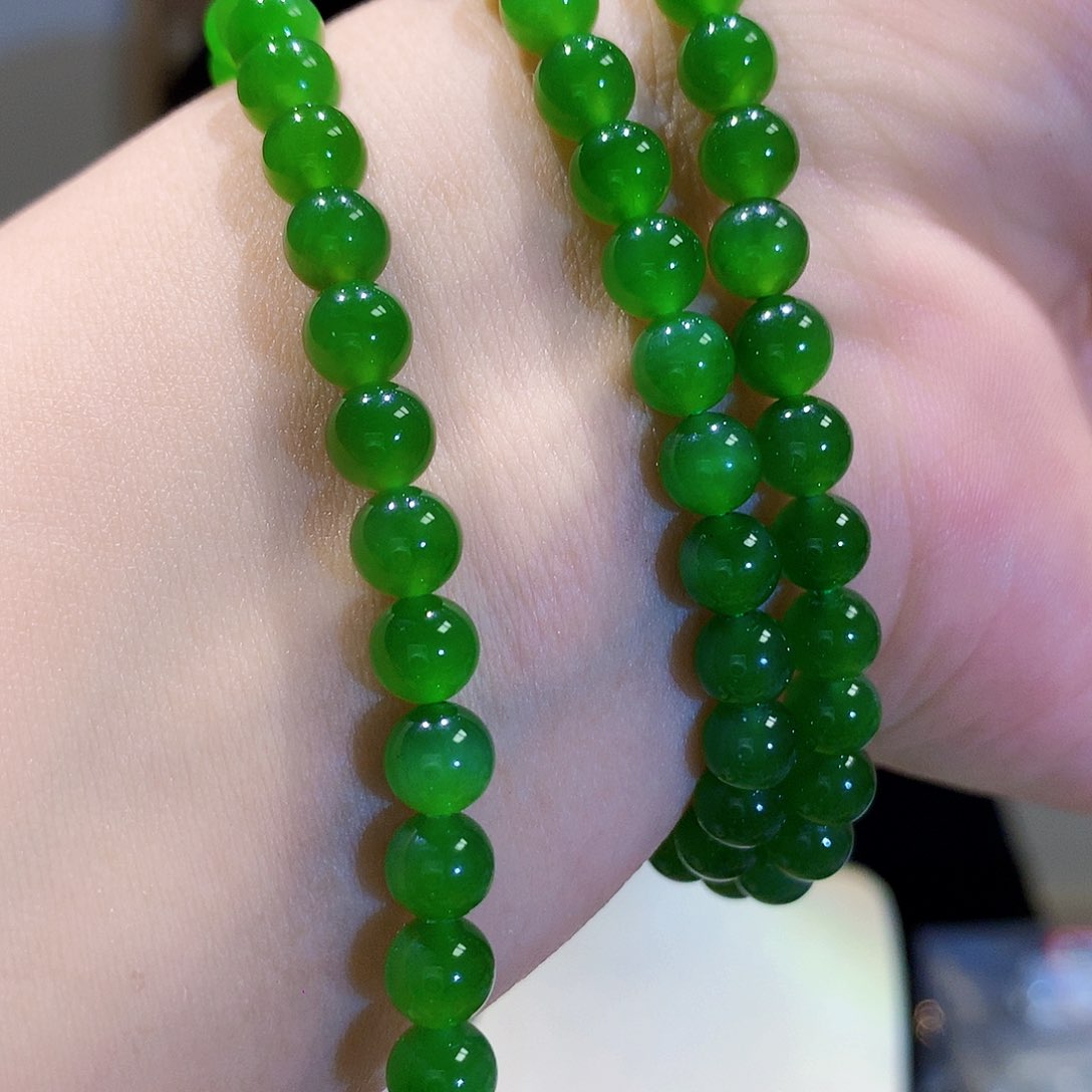 和田玉（碧玉）18K金镶嵌颈饰卡6长链