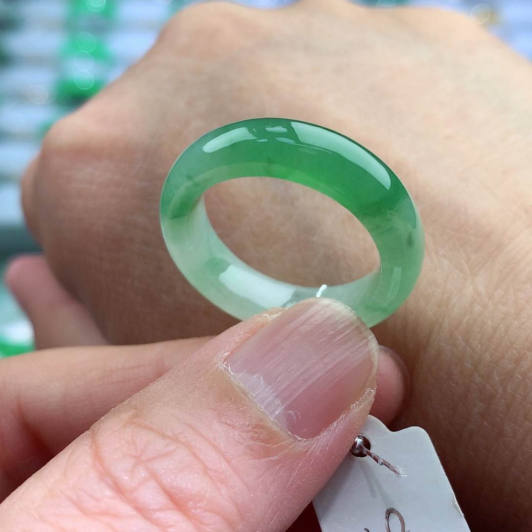 未镶嵌戒指翡翠18号