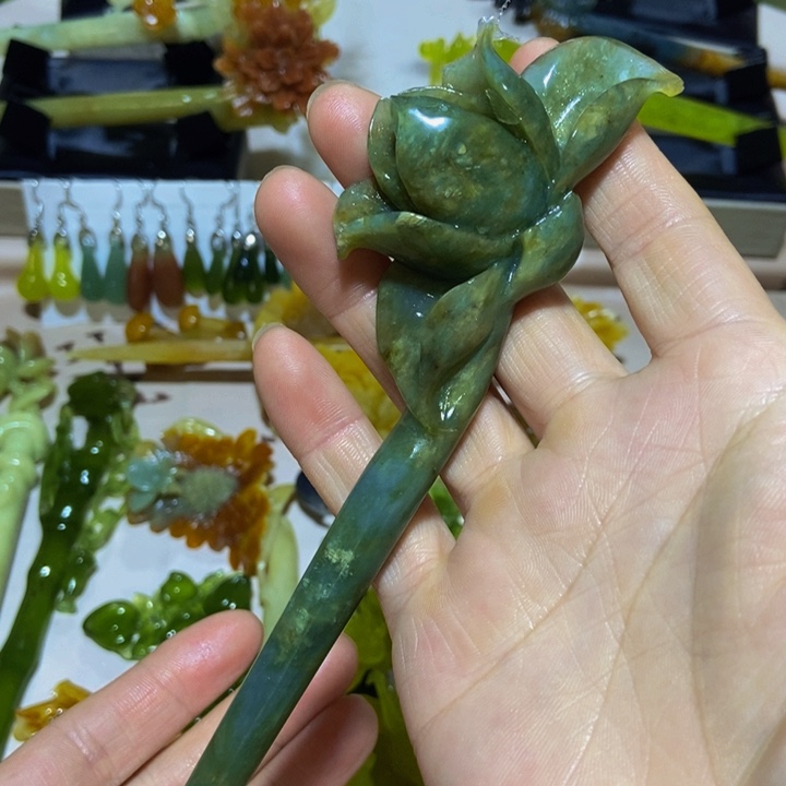 蛇纹石玉发簪未镶嵌