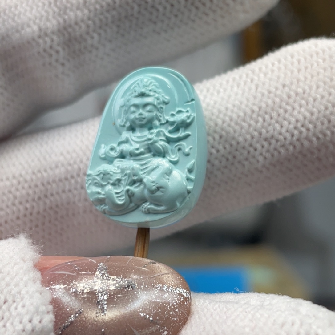 绿松石未镶嵌挂件