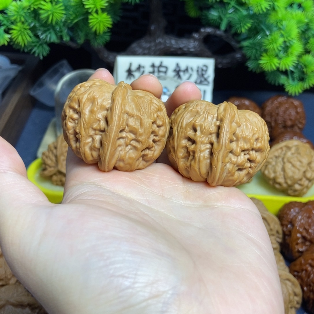 核桃核桃把件文玩元宝2
