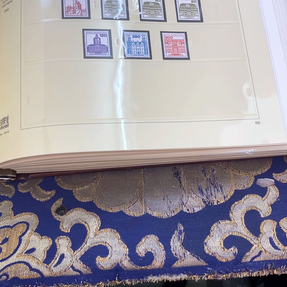 瓷片哈哈哈哈哈这个世界