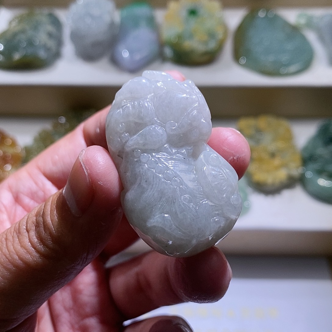 【闪购商品】翡翠颈饰未镶嵌貔貅