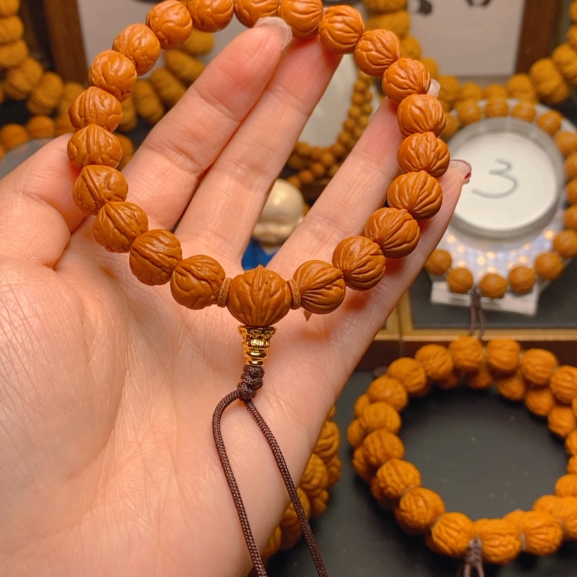 【闪购商品】桃核手串龙文桃核