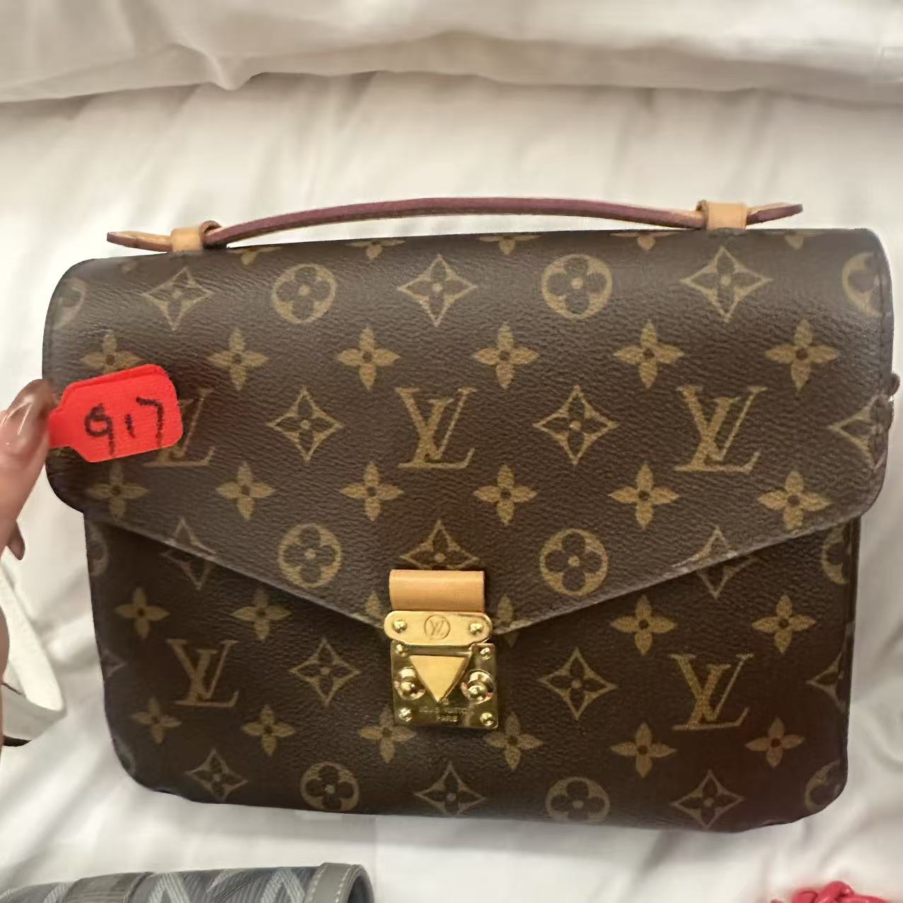 95新 LouisVuitton/路易威登 917  grsy  /二奢包包