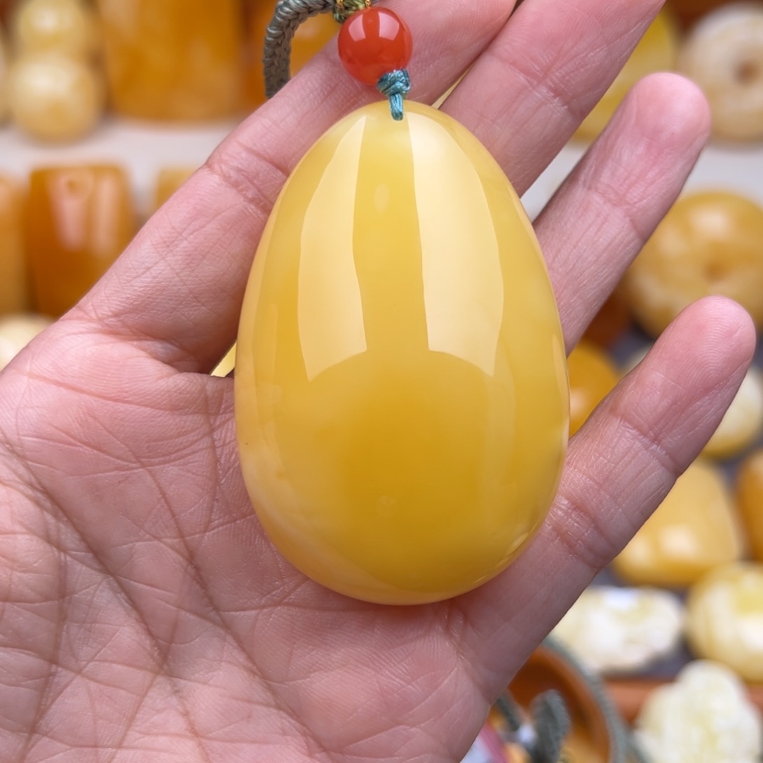 琥珀颈饰未镶嵌纯天然琥珀蜜蜡无优化