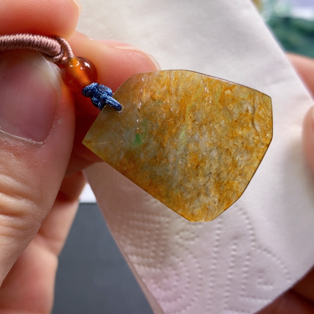 【闪购商品】翡翠吊坠(不含链)未镶嵌