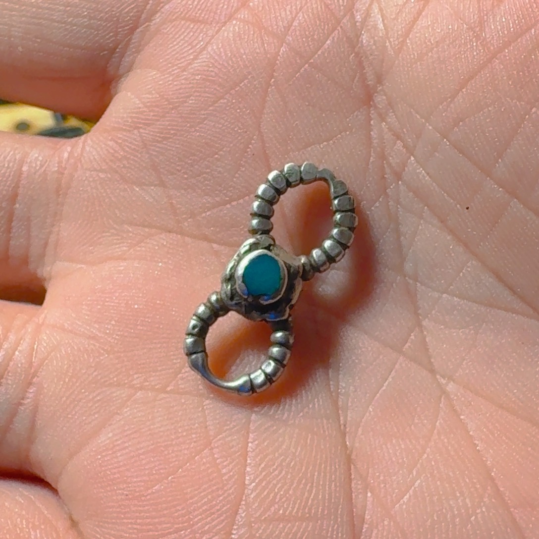 老老唠原镶嵌八字环