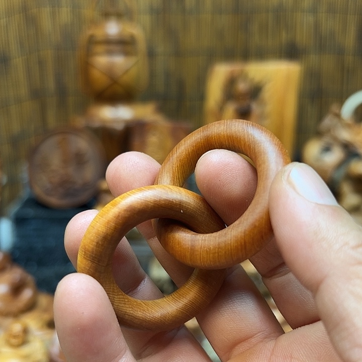 用***0柏木手把件的设计和制作