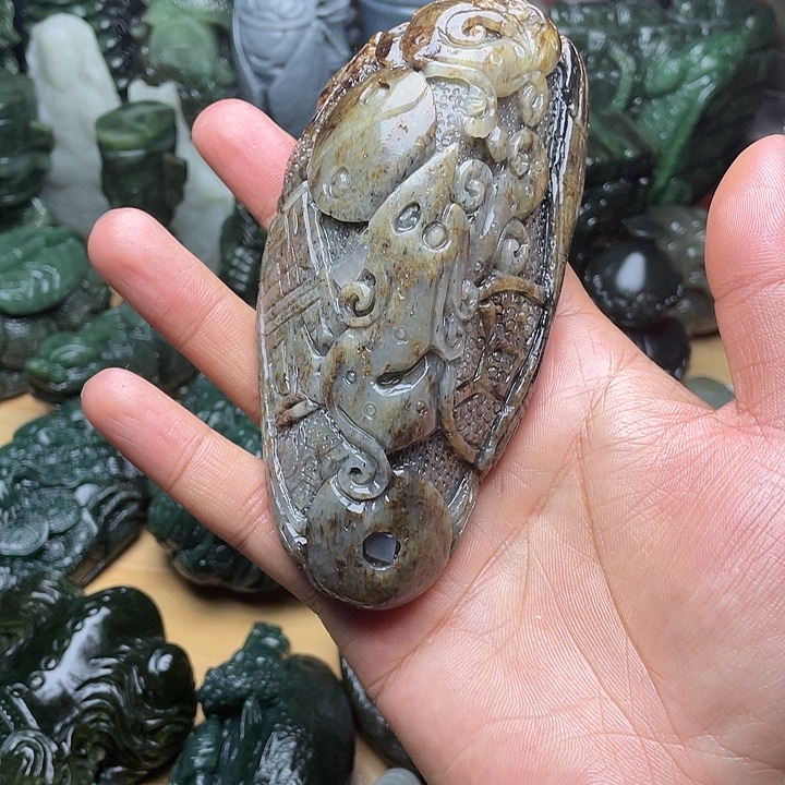 金***，和田玉未镶嵌挂件