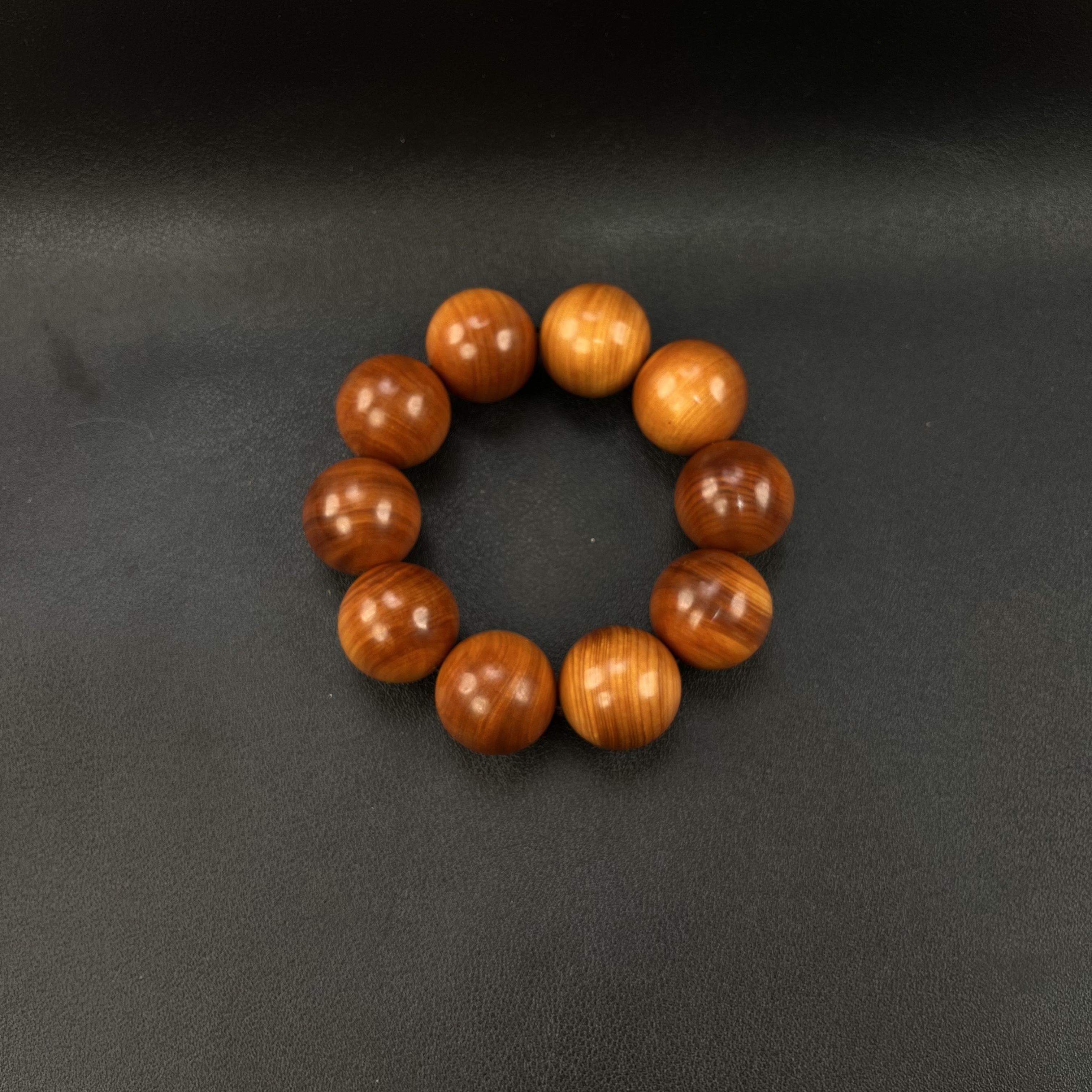 崖柏高油玉化2.5手串