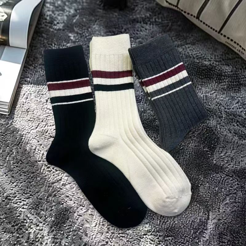 对外秋冬条纹袜子女保暖搭配鲨鱼裤百搭高级中筒袜堆堆袜TV条纹袜