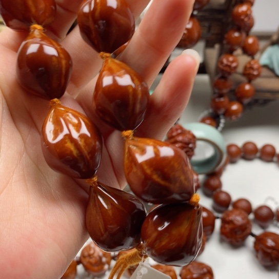 橄榄核吊坠l****u回血回血出