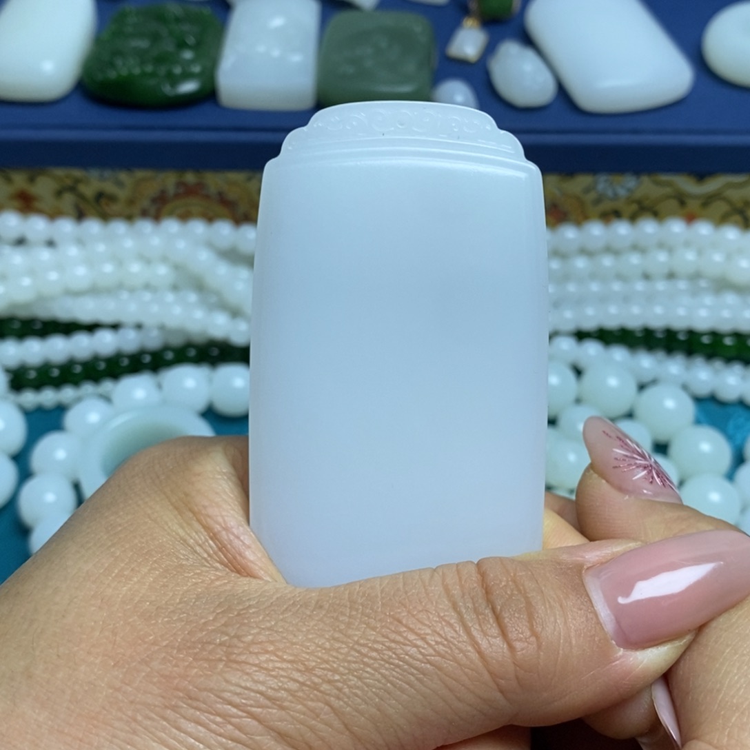 和田玉手链未镶嵌九**龙