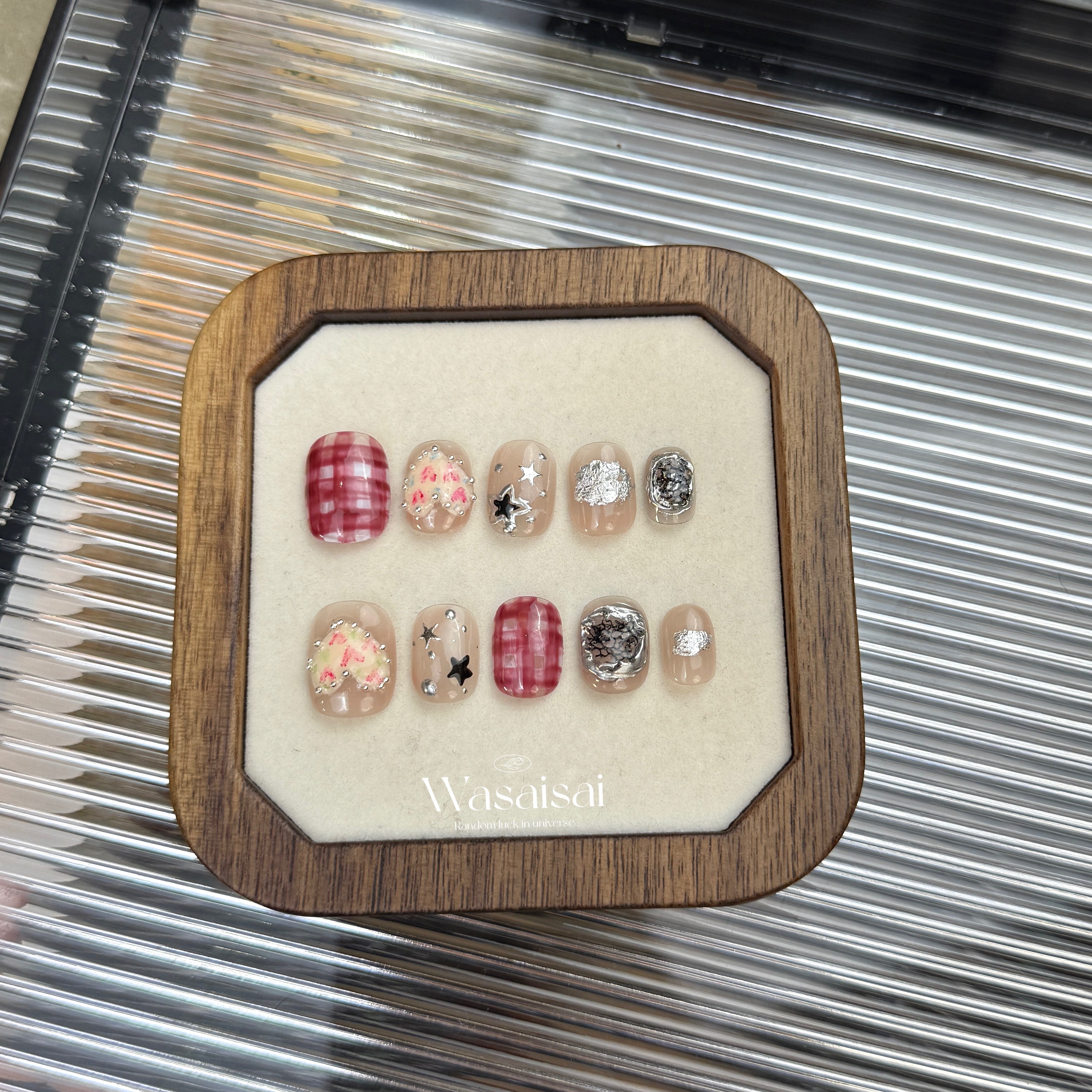 【海派甜心】哇噻噻轻奢纯手工美甲高级气质定制穿戴甲显白