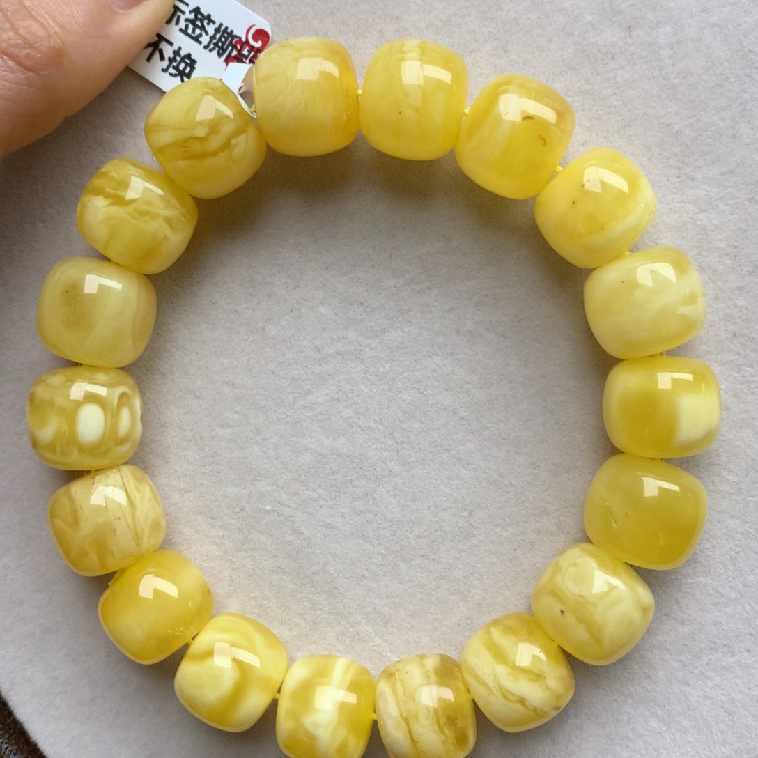 蜜蜡珠宝奇石未镶嵌18